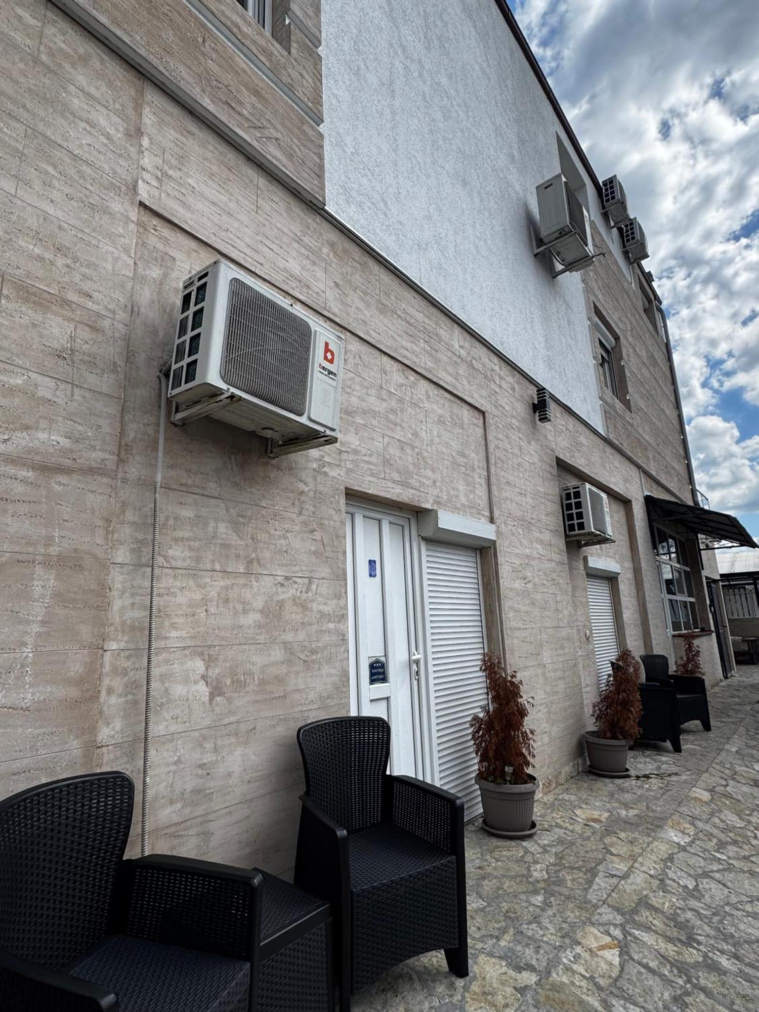 Apartments Vila Brzi & Beka Sabac Luaran gambar